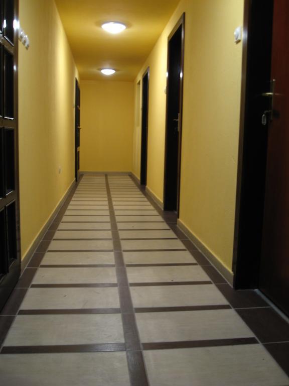 Villa Atina Stara Pazova Exterior foto